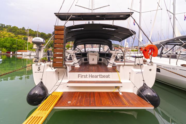 Sprzedaż jachtu Oceanis 51.1 - Chorwacja